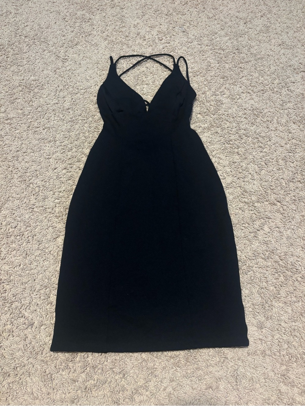Lulu's Black Crisscross Strap Midi Dress
